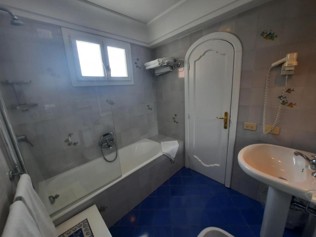 Villa La Tartana Позитано Экстерьер фото